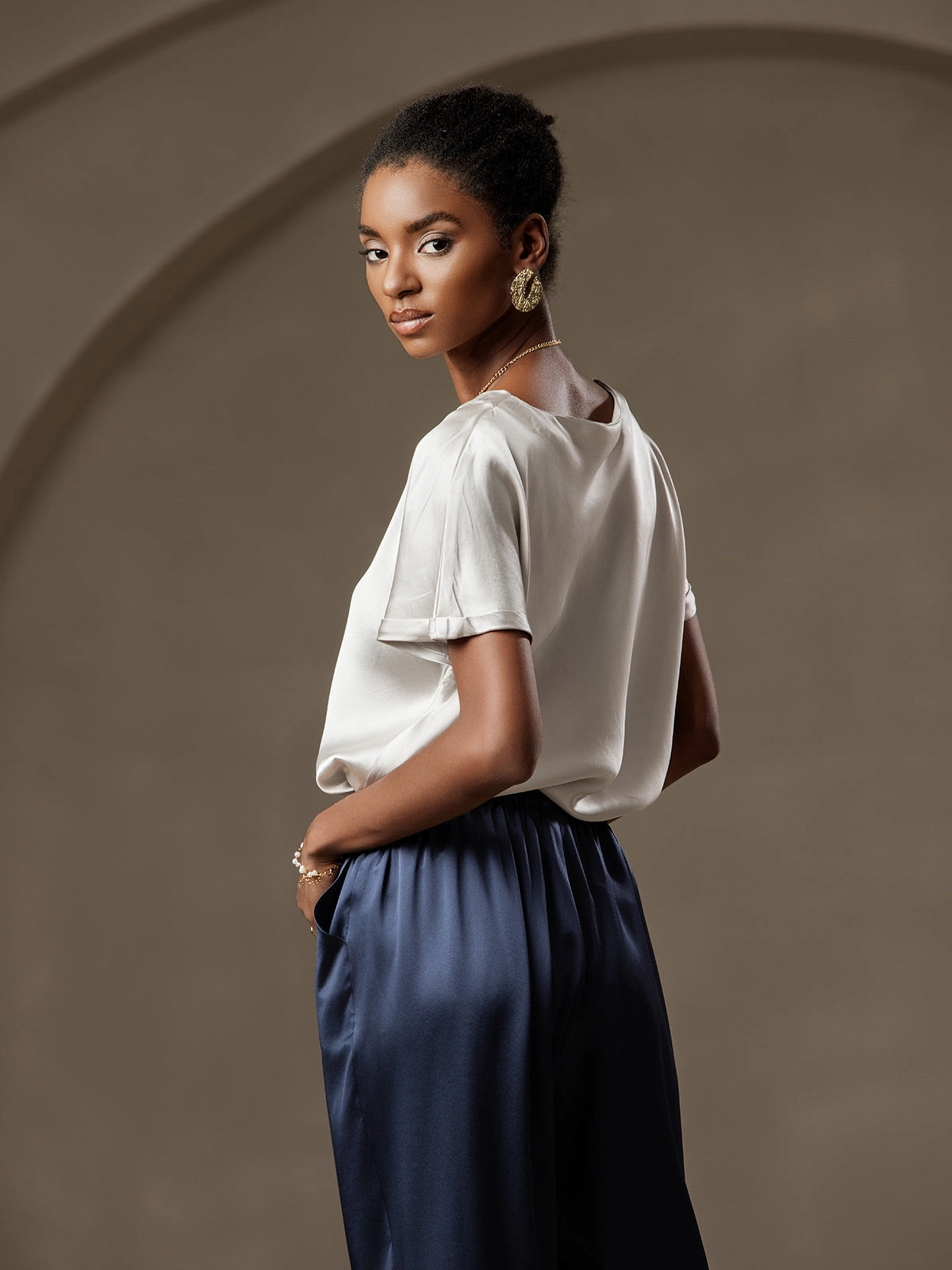 19Momme Silk Casual Short Sleeve T-Shirt