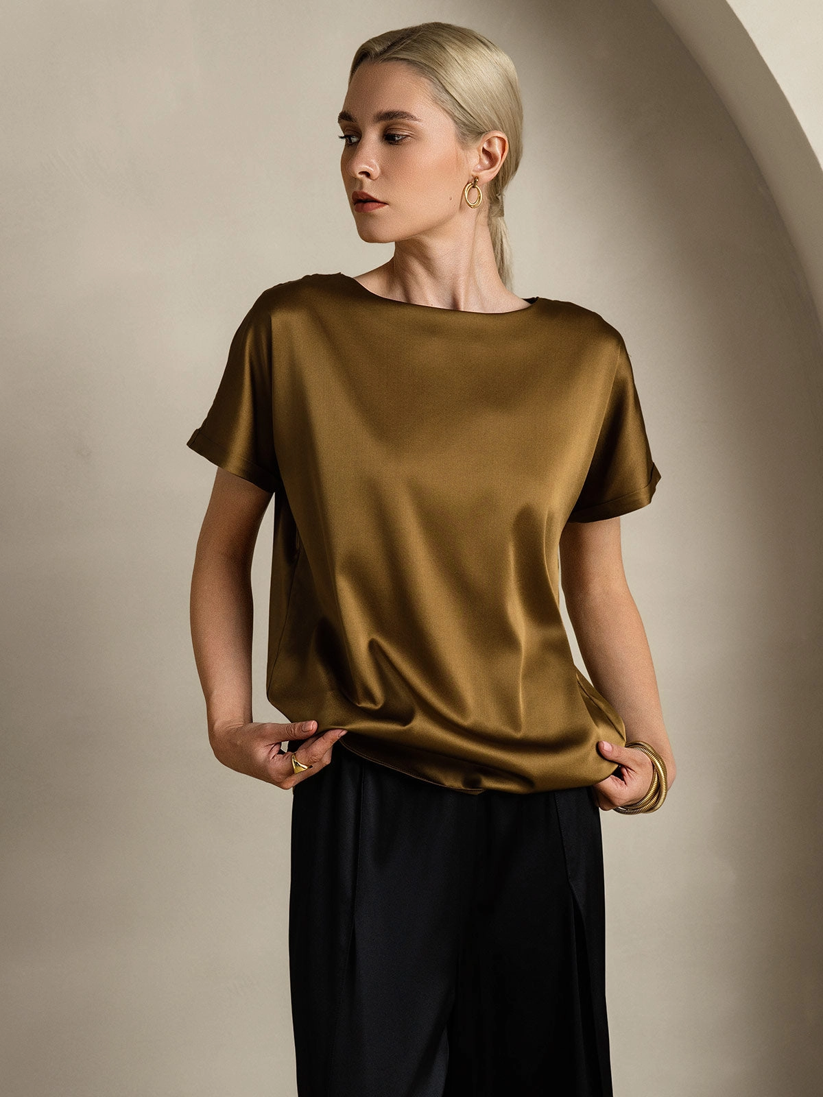 19Momme Silk Casual Short Sleeve T-Shirt