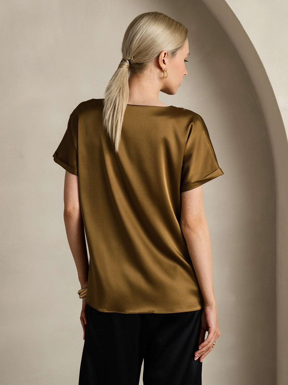 19Momme Silk Casual Short Sleeve T-Shirt