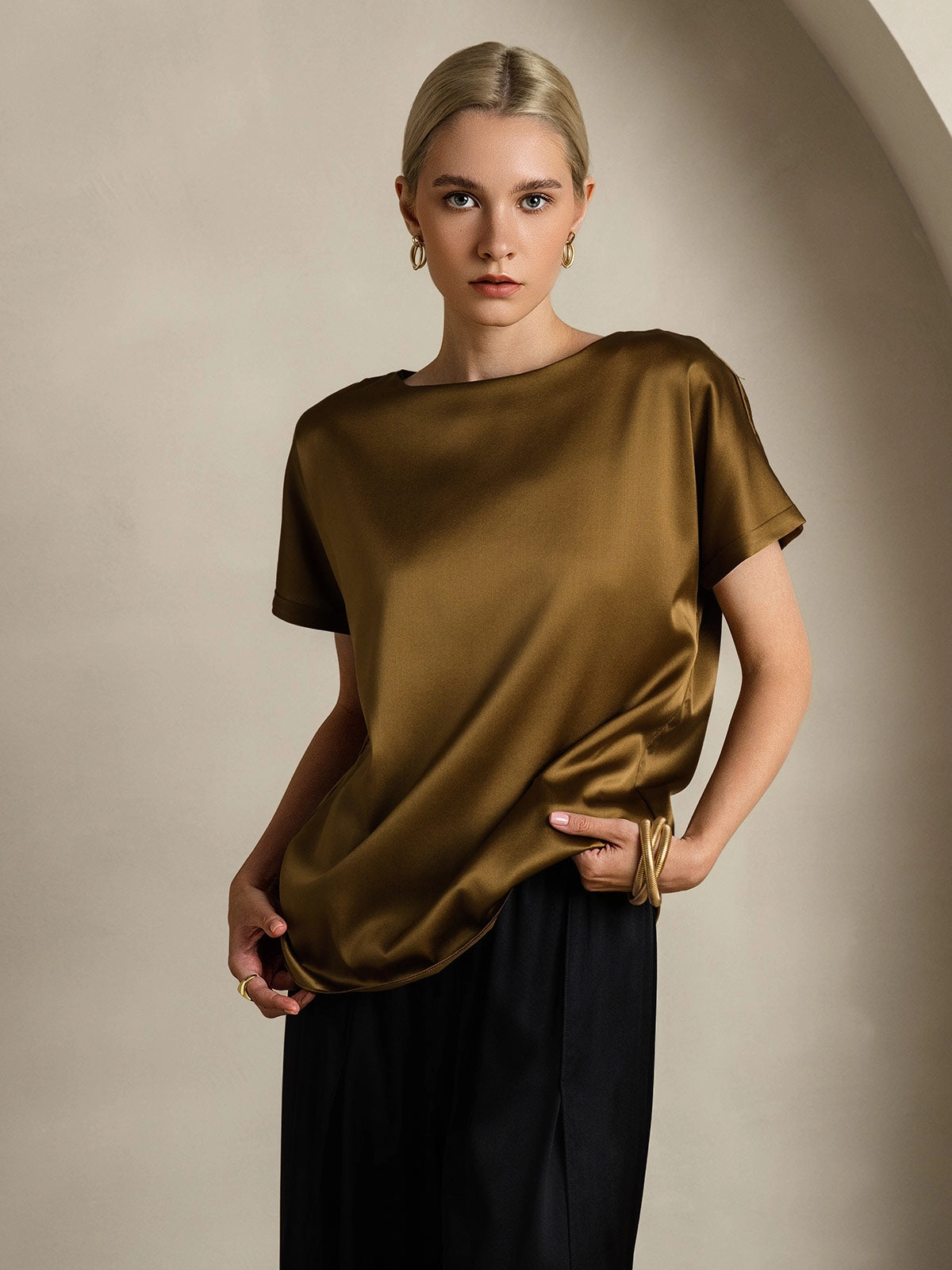 19Momme Silk Casual Short Sleeve T-Shirt