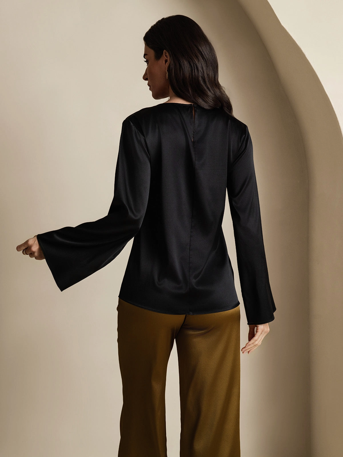 19Momme Silk Long-sleeved Blouse