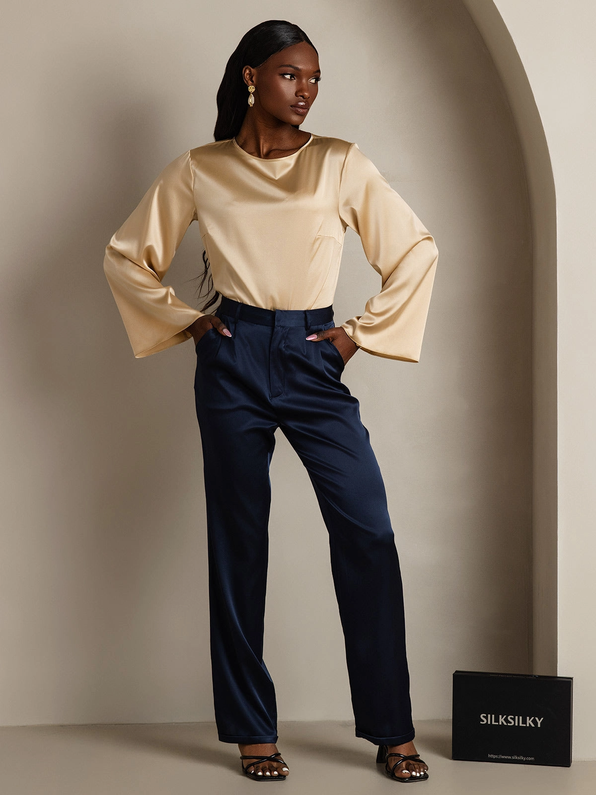 19Momme Silk Long-sleeved Blouse