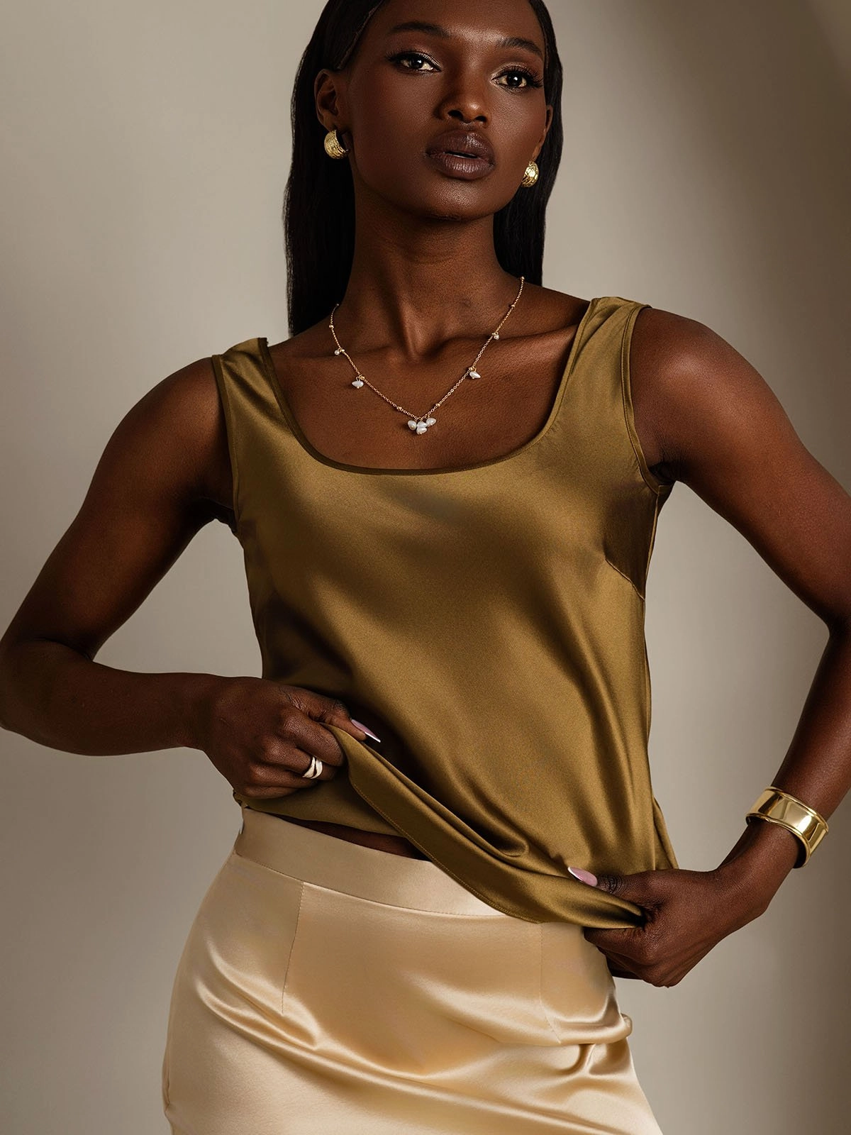 19Momme Silk U-neck Straps Tank Top