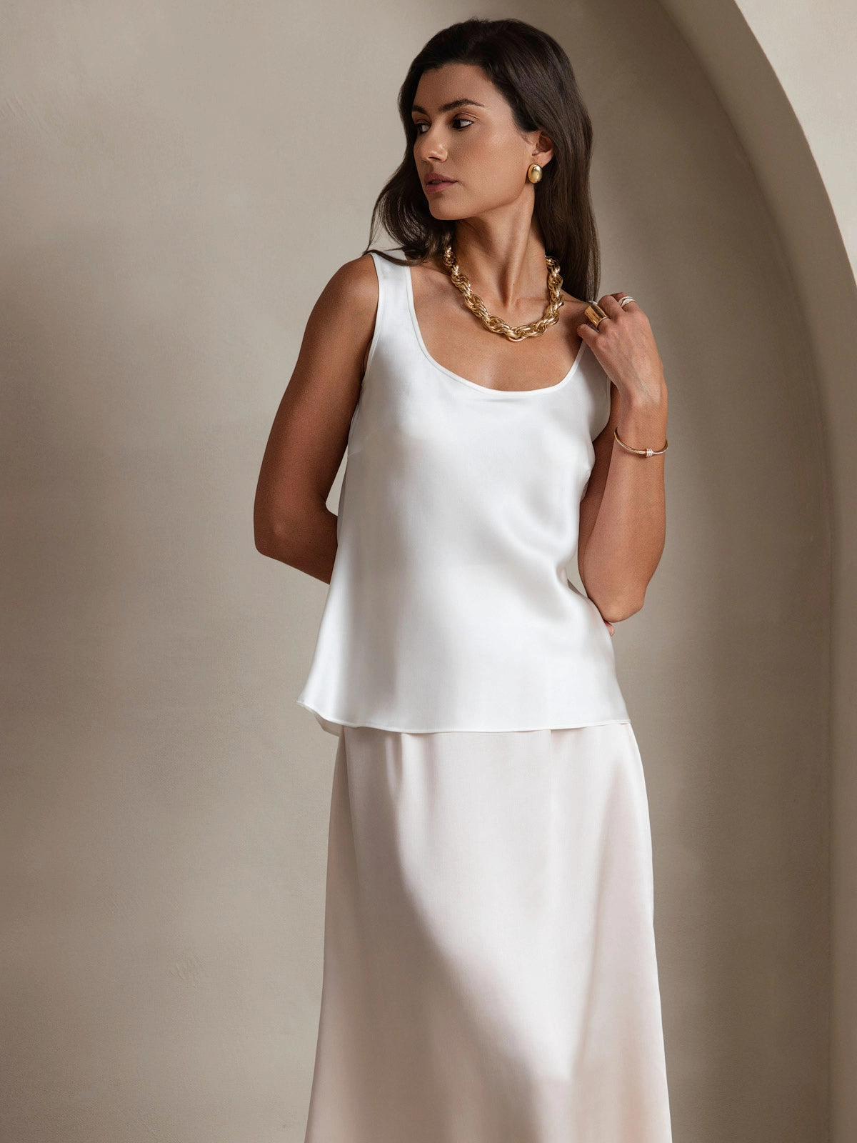 19Momme Silk U-neck Straps Tank Top