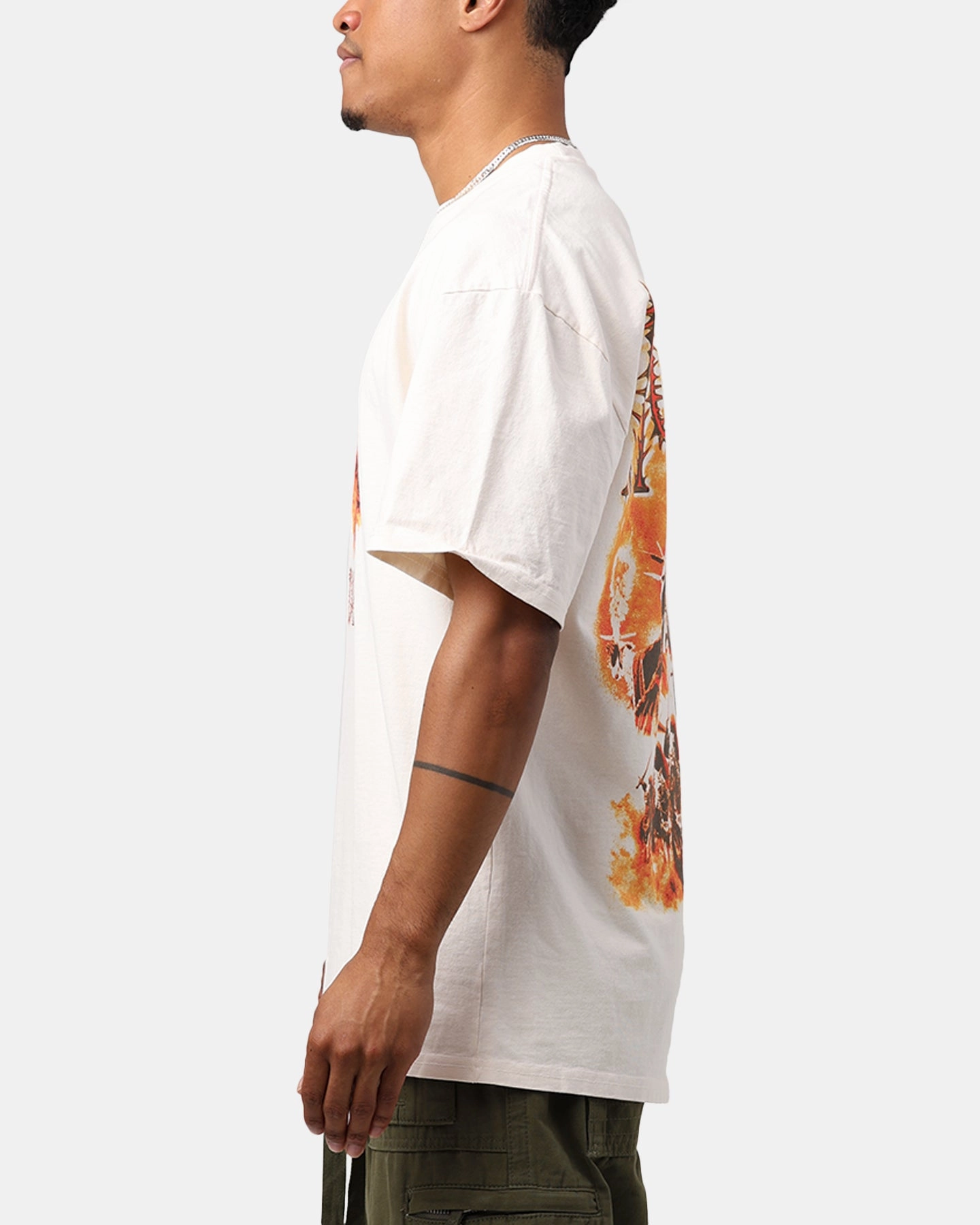 American Thrift X Lord Of The Rings Mordor Heavyweight T-Shirt Off White