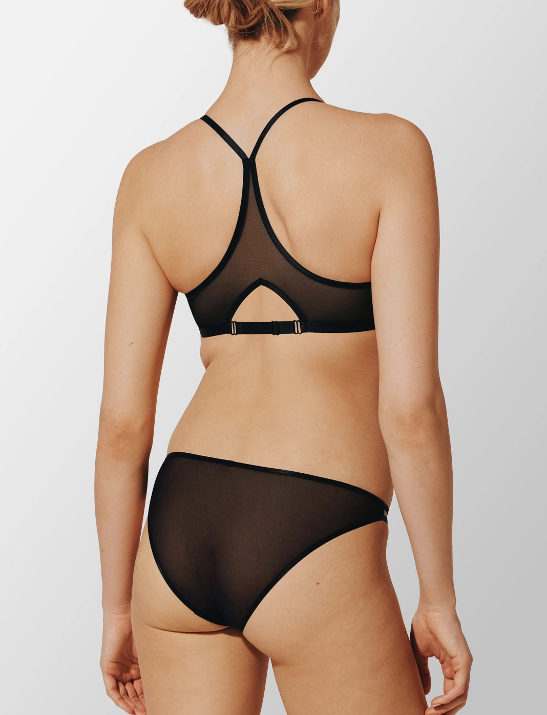 Bare Mesh Front Close Racerback Bra