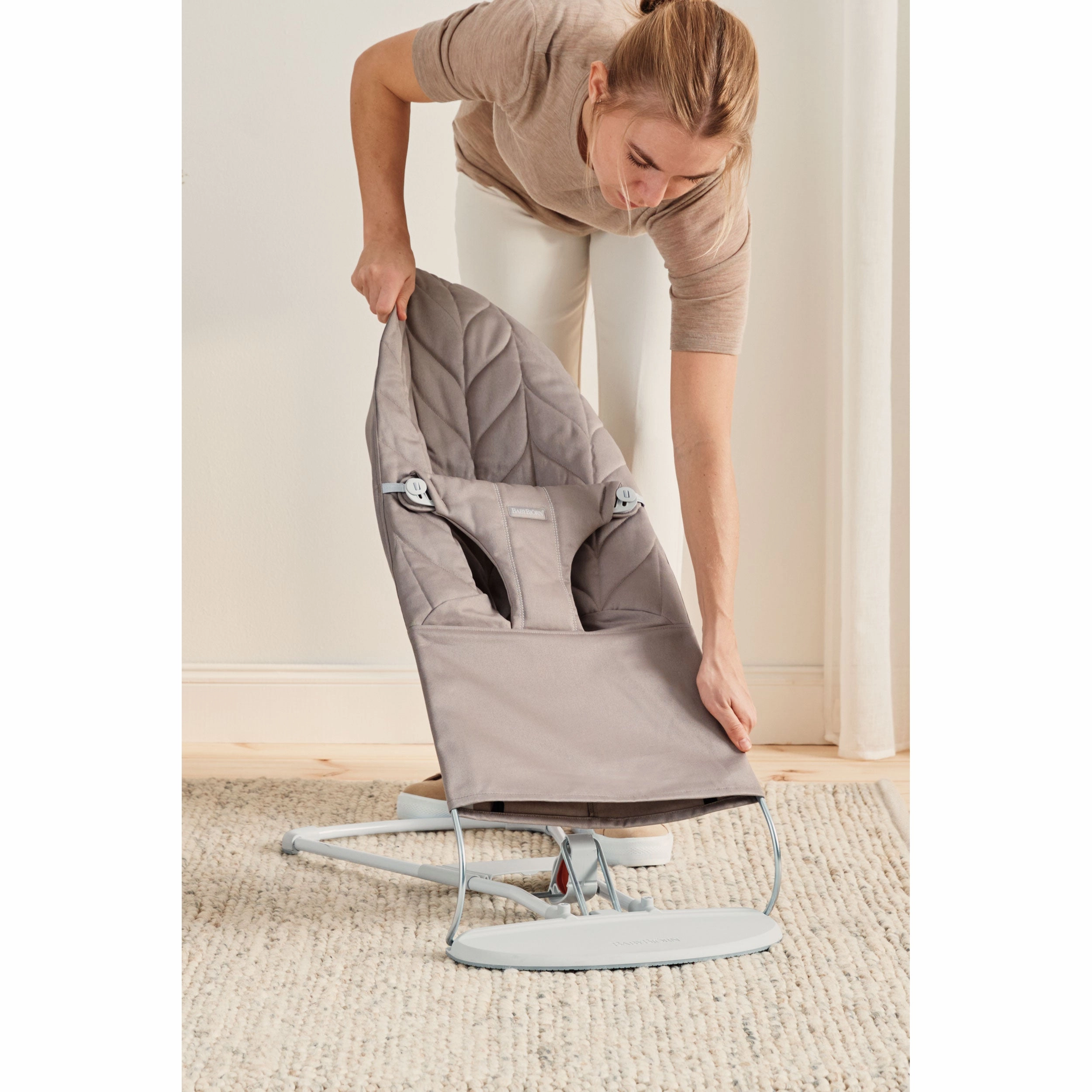Bouncer Bliss Woven Petal Quilt - Sand Grey PRE ORDER MAY