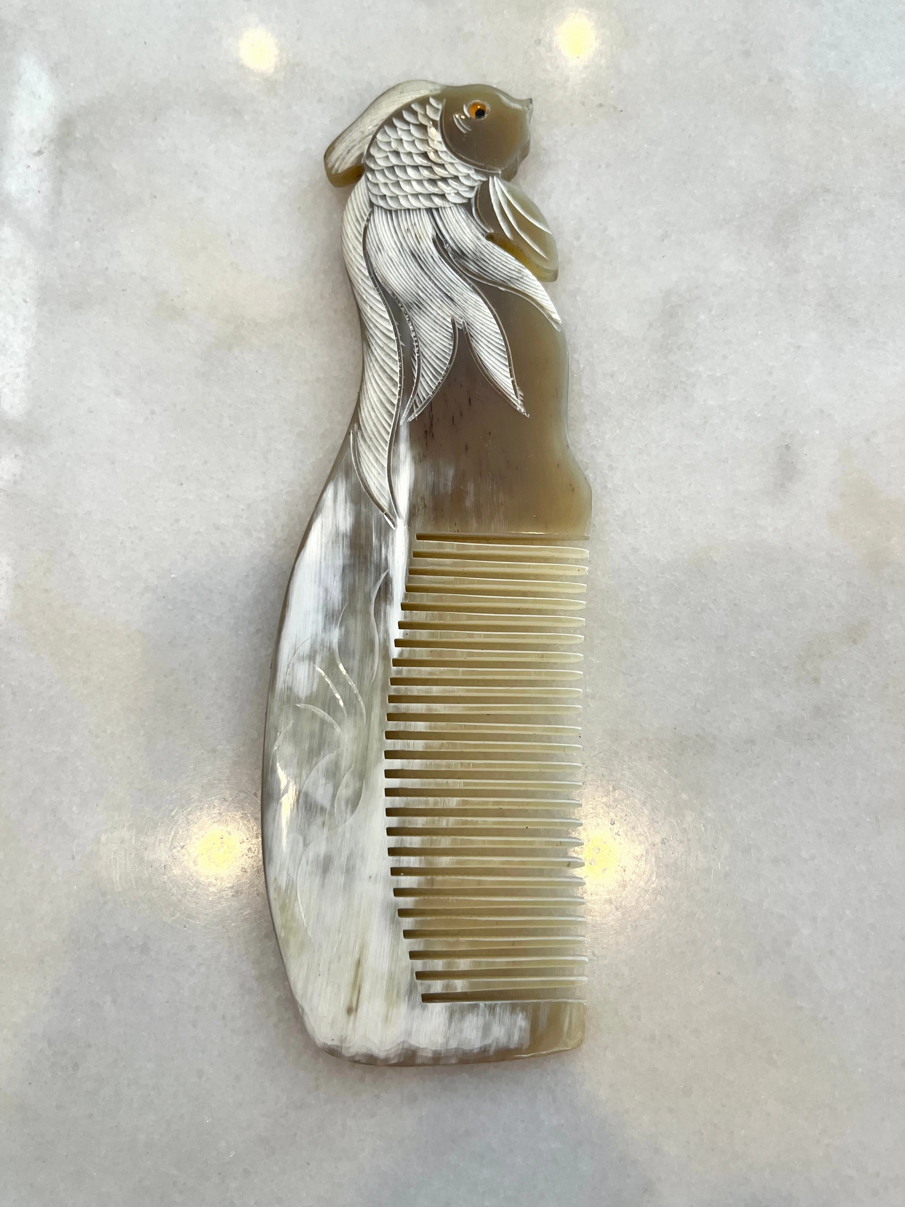 Buffalo Horn Comb