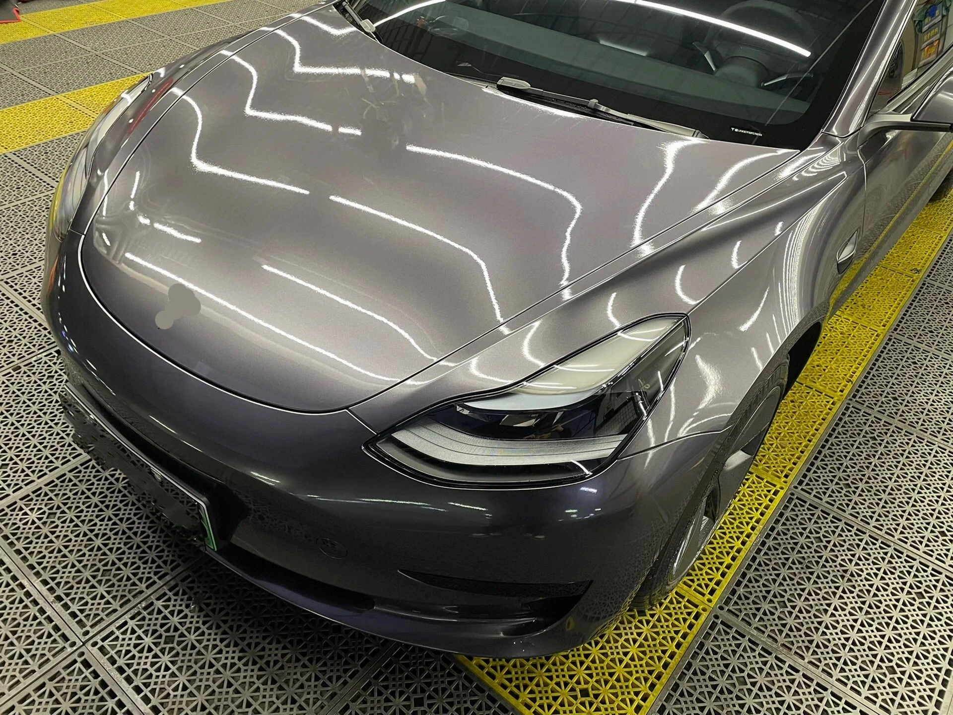 Gloss Metallic Dark Gray Vinyl Wrap