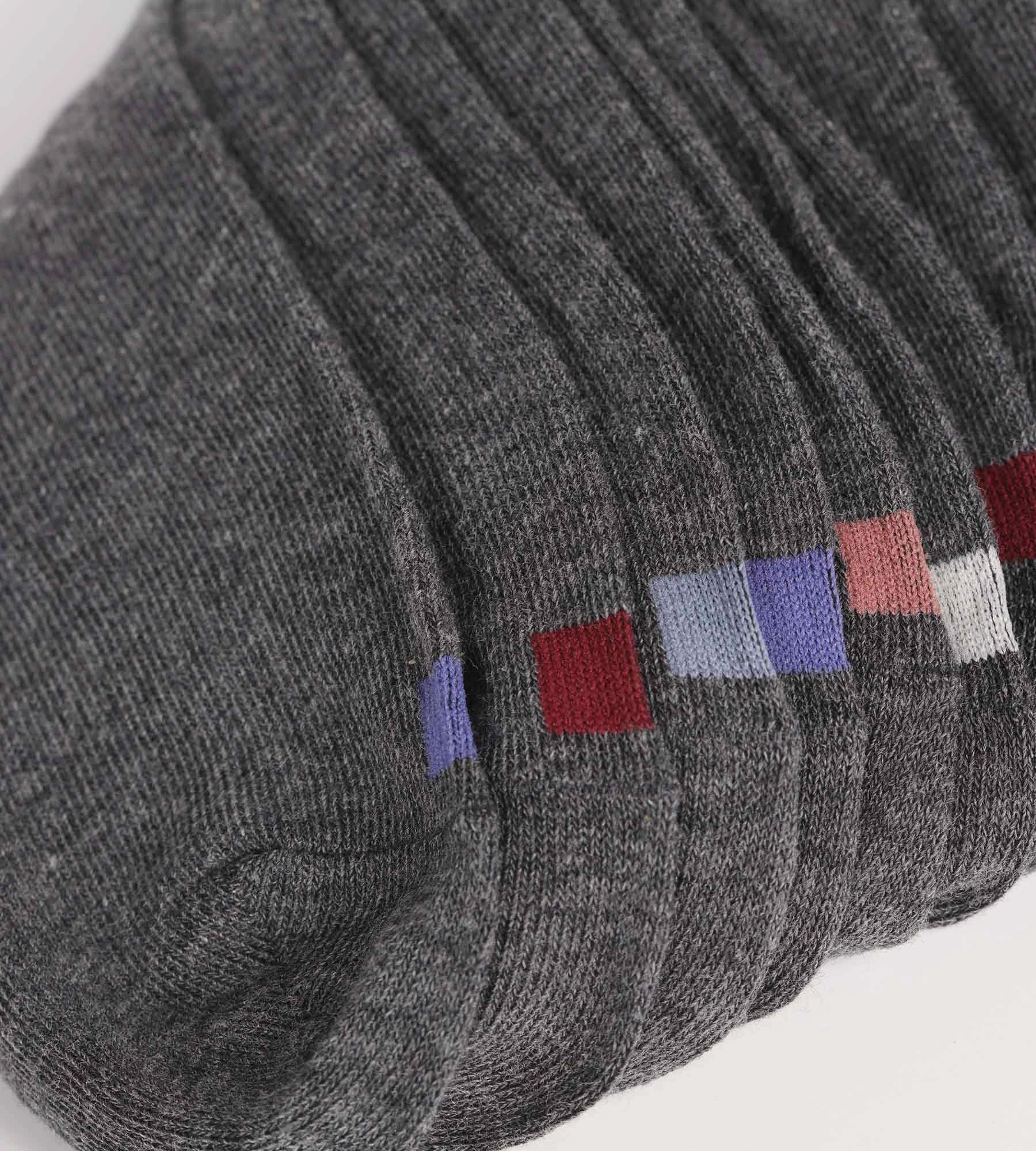 Pack of 5 pairs of men's grey cotton socks with EcoDim labels