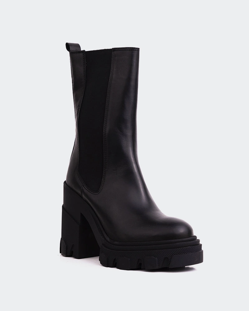 Rossland Black Leather