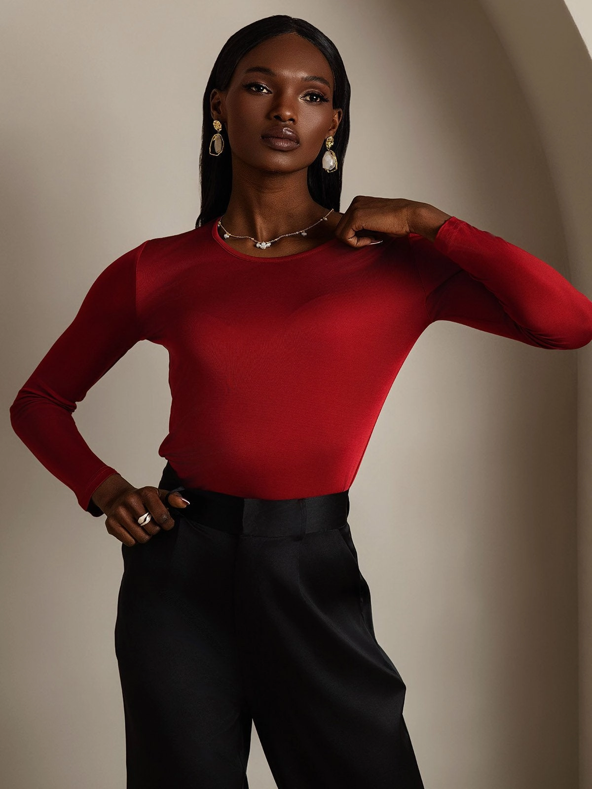 Silk Blend Round Neck Long-Sleeved T-Shirt