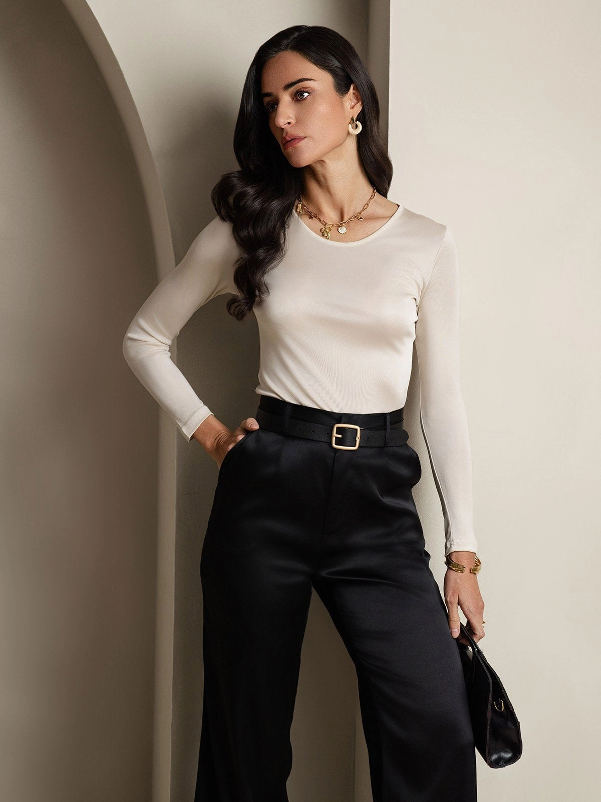Silk Blend Round Neck Long-Sleeved T-Shirt