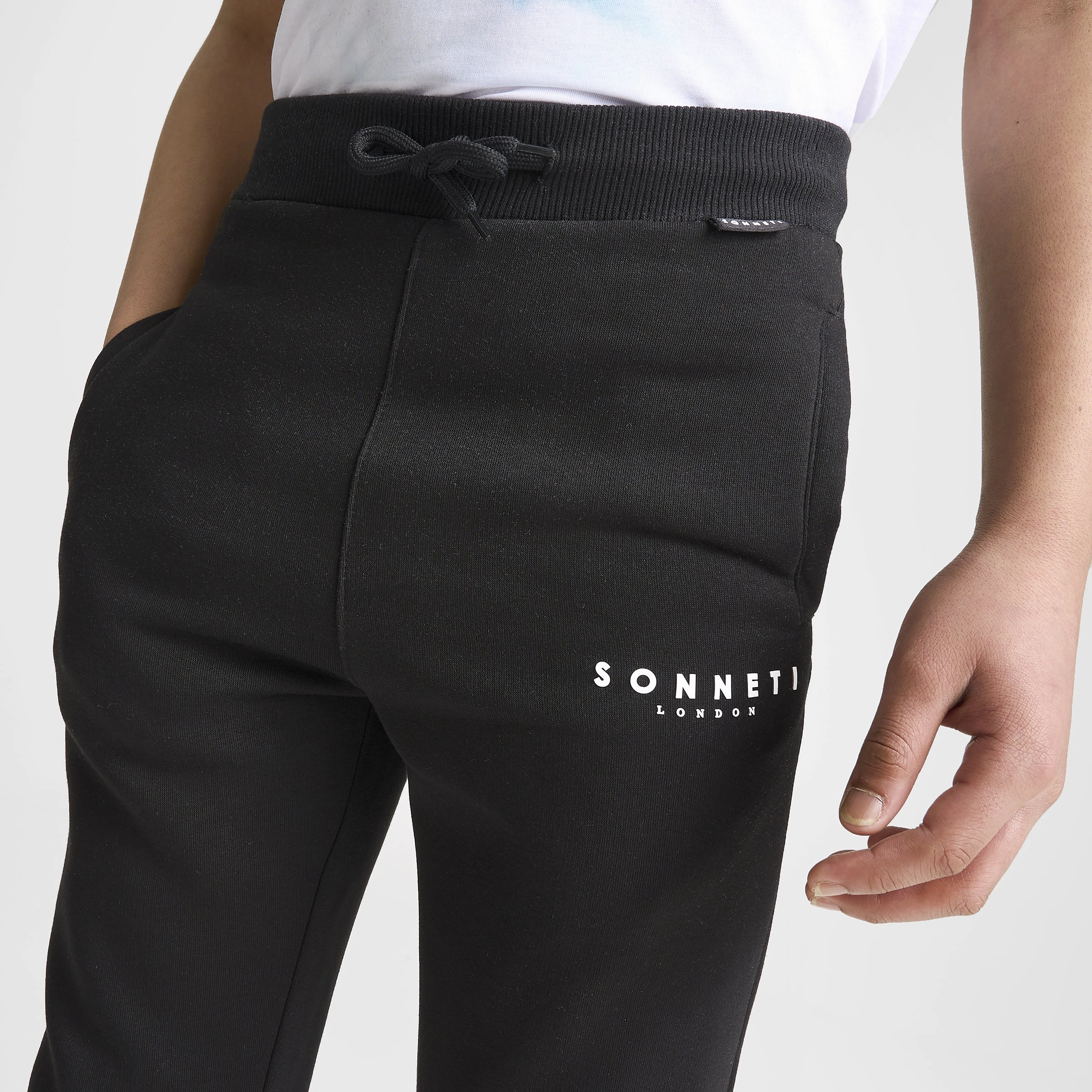 Sonneti Junior Boys' London Joggers / Black