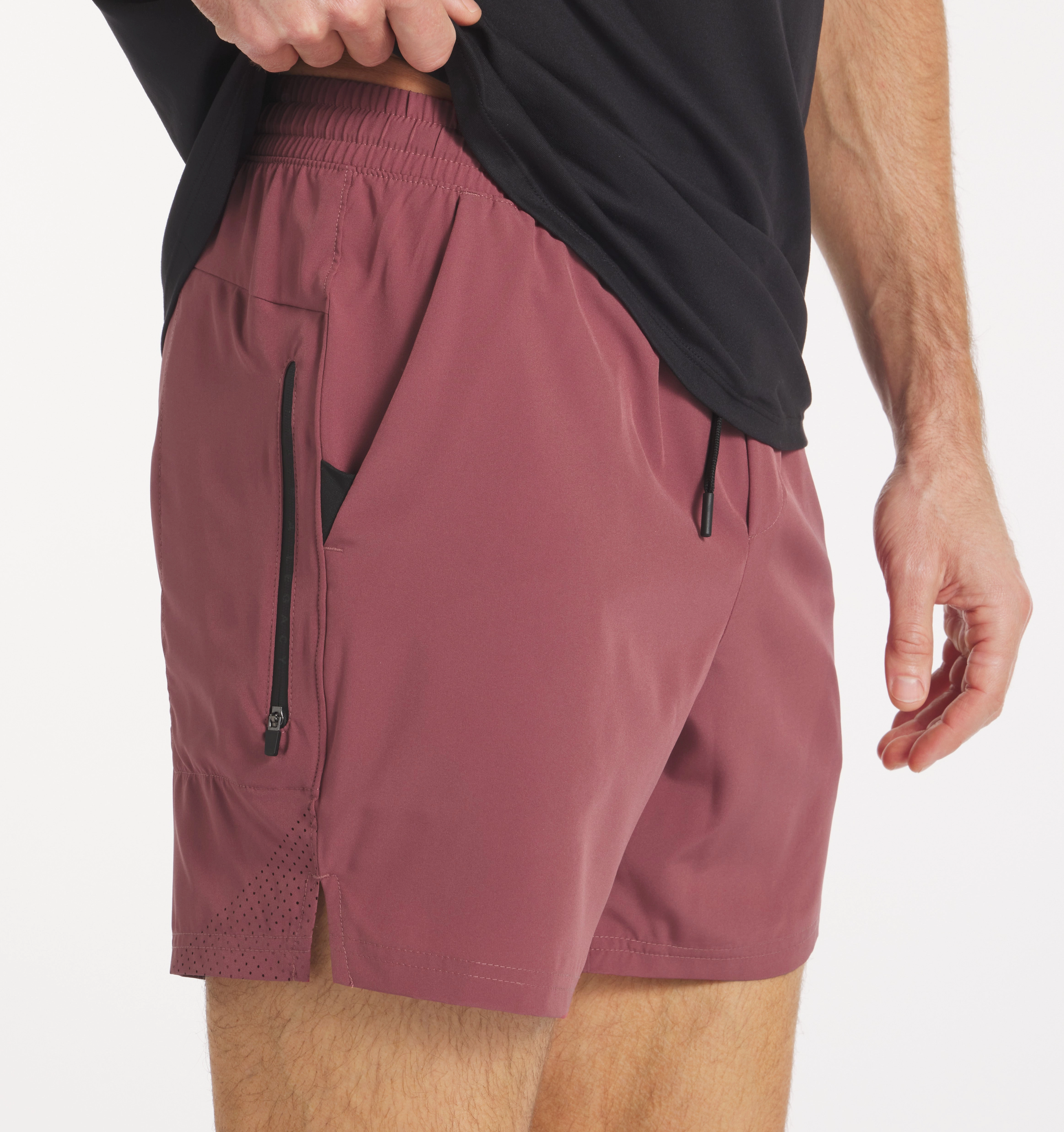 UNRL Stride Short [5.5]