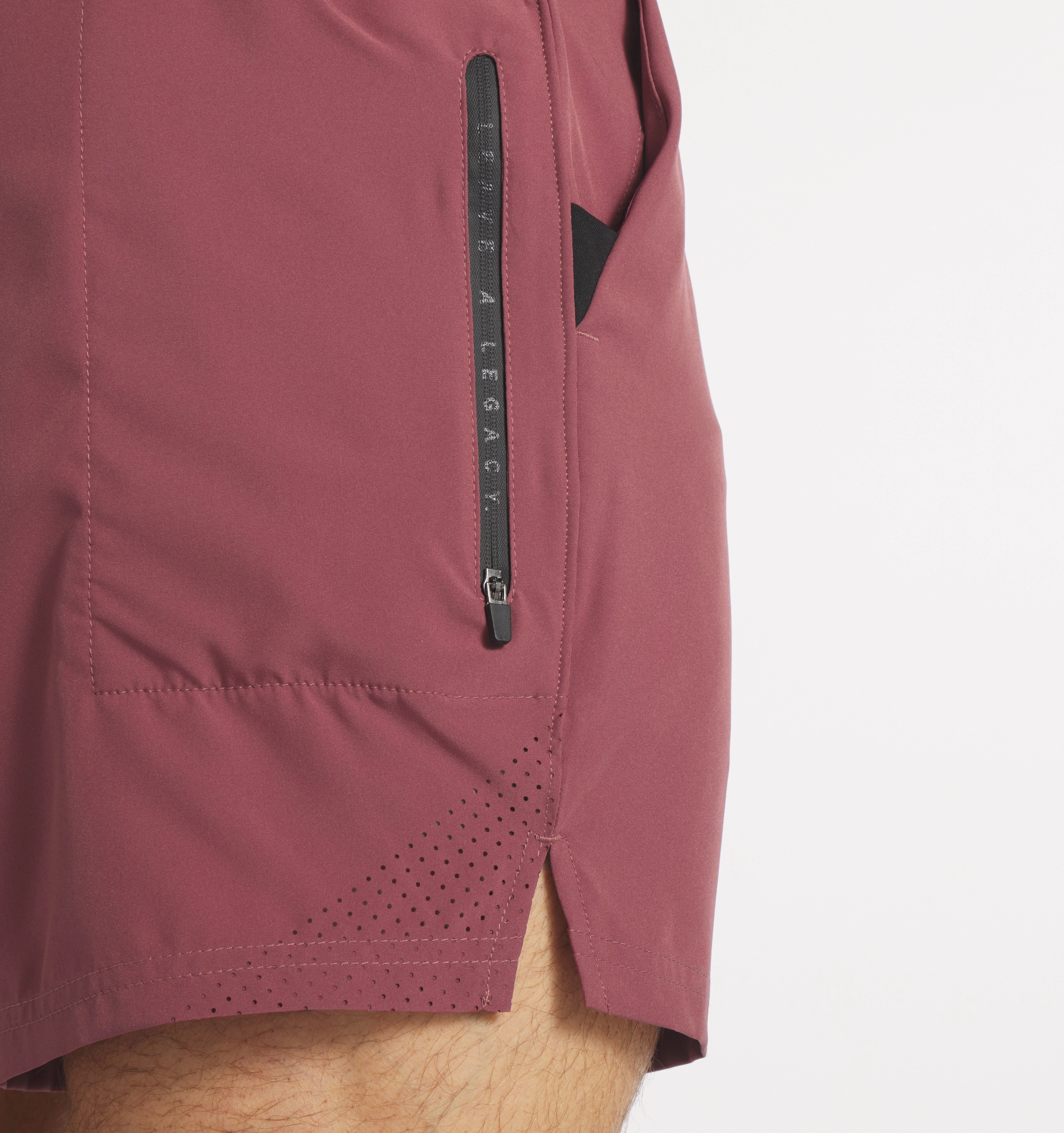 UNRL Stride Short [5.5]